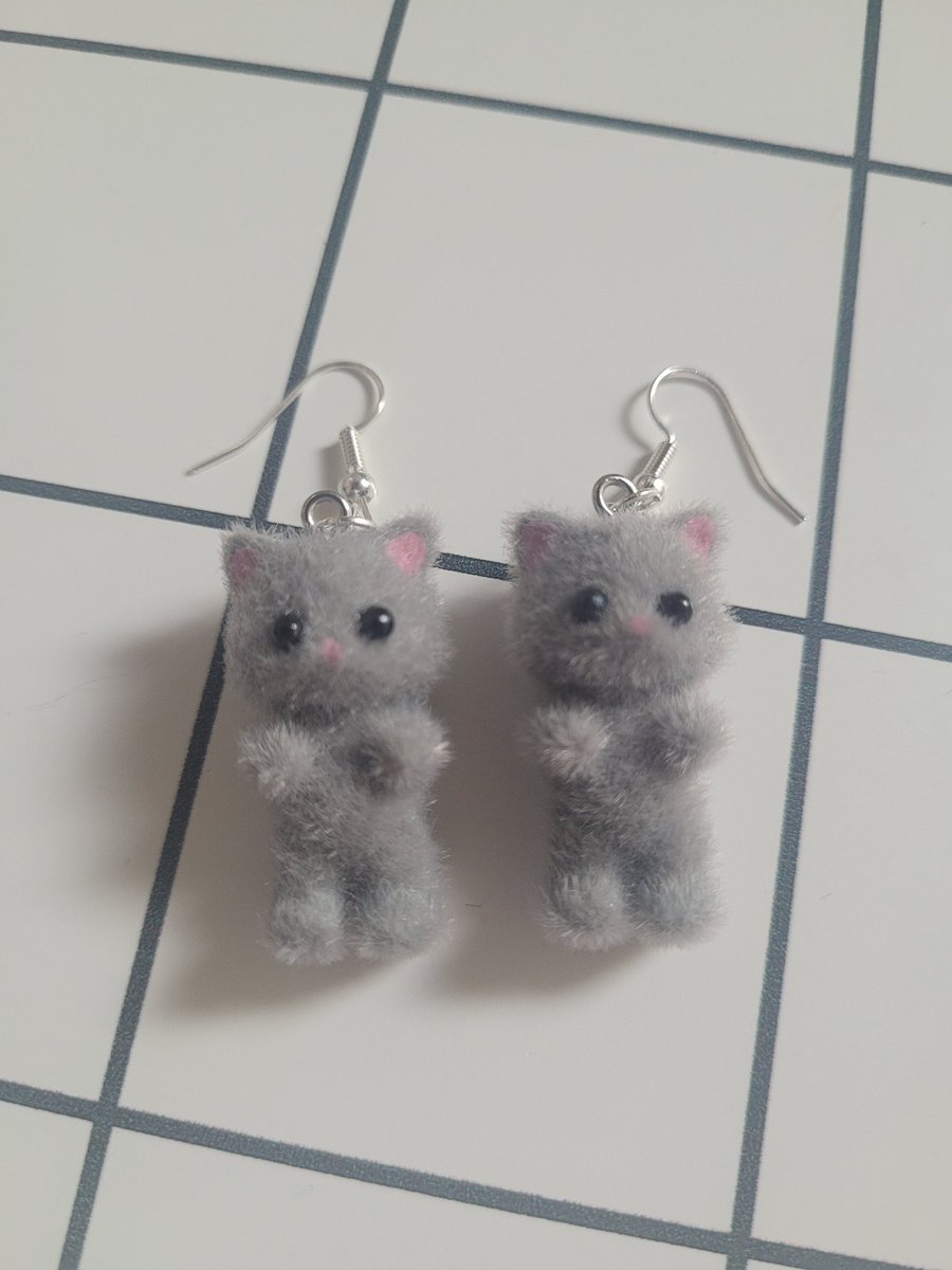 Get ready for the holidays with these cute pieces in stock right now ✨️

Take 20% off your purchase OR 25% off 3+ items thru 12/24!

Etsy.com/shop/Delightfu…