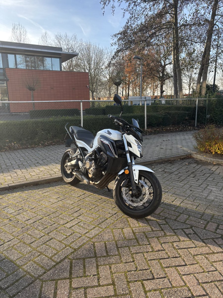 GOT MY LICENSE ✅

Now i got to find myself a bike.