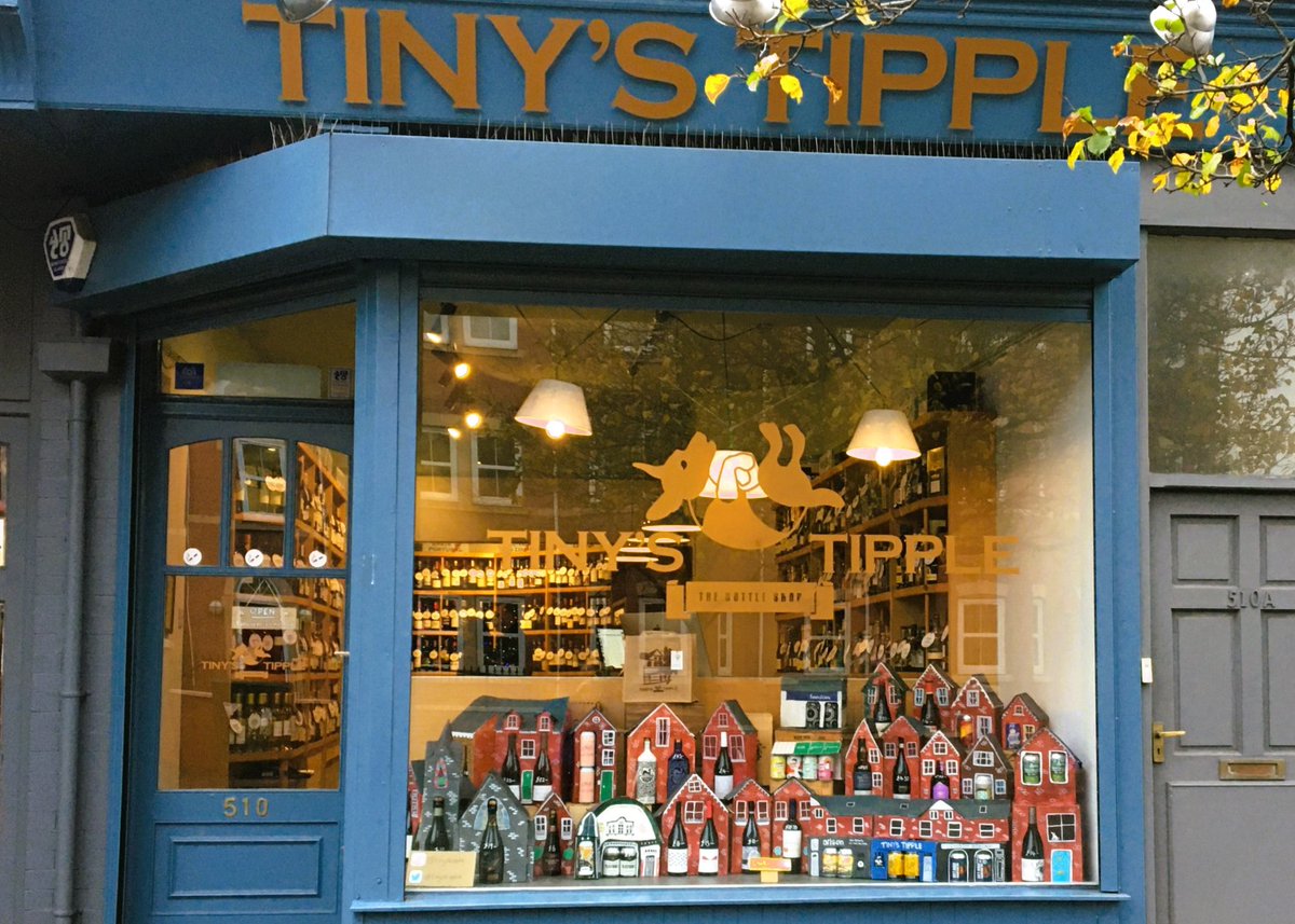Memory Image: This time a snap of Tiny's Tipple Wine Store <a href="/tinystipple/">Tiny's Tipple</a> An independent bottle shop based in Chorlton, Manchester UK All dressed up for the Holiday Season! Photo taken on a visit back on 29th November 2020 <a href="/daveac/">Dave Cooper</a> #wine #memory #Manchester