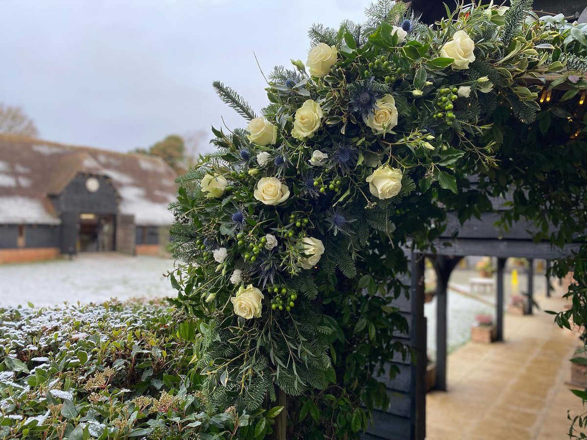 LainsBarn's tweet photo. A wintry shot of Lains. Roses by Richard Mathews Florist https://t.co/QJVsxgwvKX