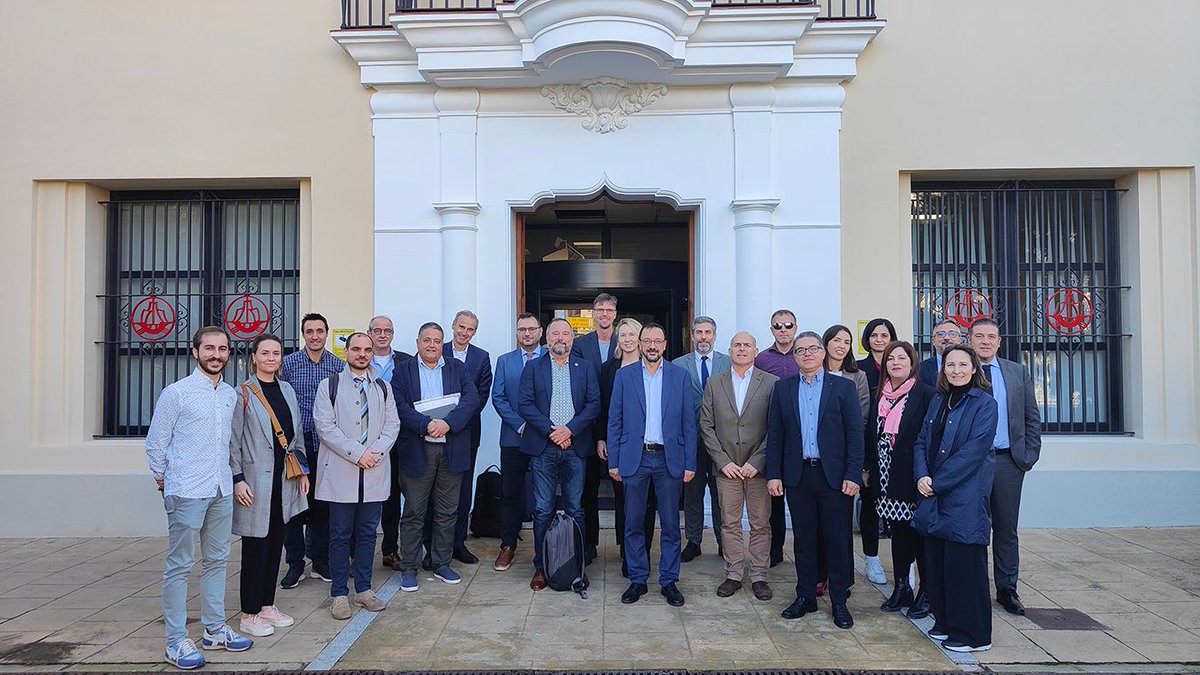 On Nov 26, the SEMAS-EMSWe Project kickoff meeting took place in #Valencia, 🇪🇸. All partners  set up works and processes for the upcoming months. DG-MOVE representatives joined the conversation expressing support to SEMAS.