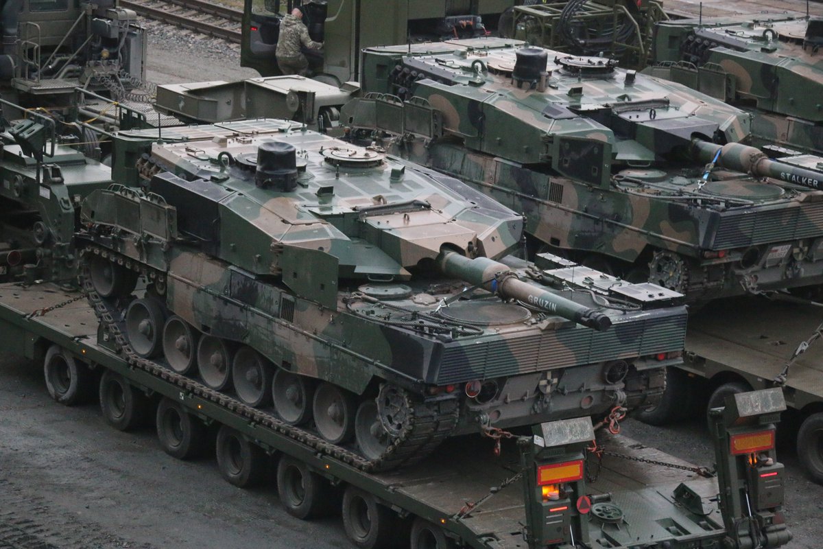 hqmncne's tweet photo. 🇵🇱 Polish Tanks Join NATO Forces in Latvia! 🇱🇻
Poland proudly reinforces NATO's eastern flank, deploying tanks to the @NATOMNBLatvia . Together, we ensure peace, security, and readiness through unity.
#StrongerTogether
#NATO #Poland #Latvia #CollectiveDefense #Leopard2PL https://t.co/U4NkdKNx2b