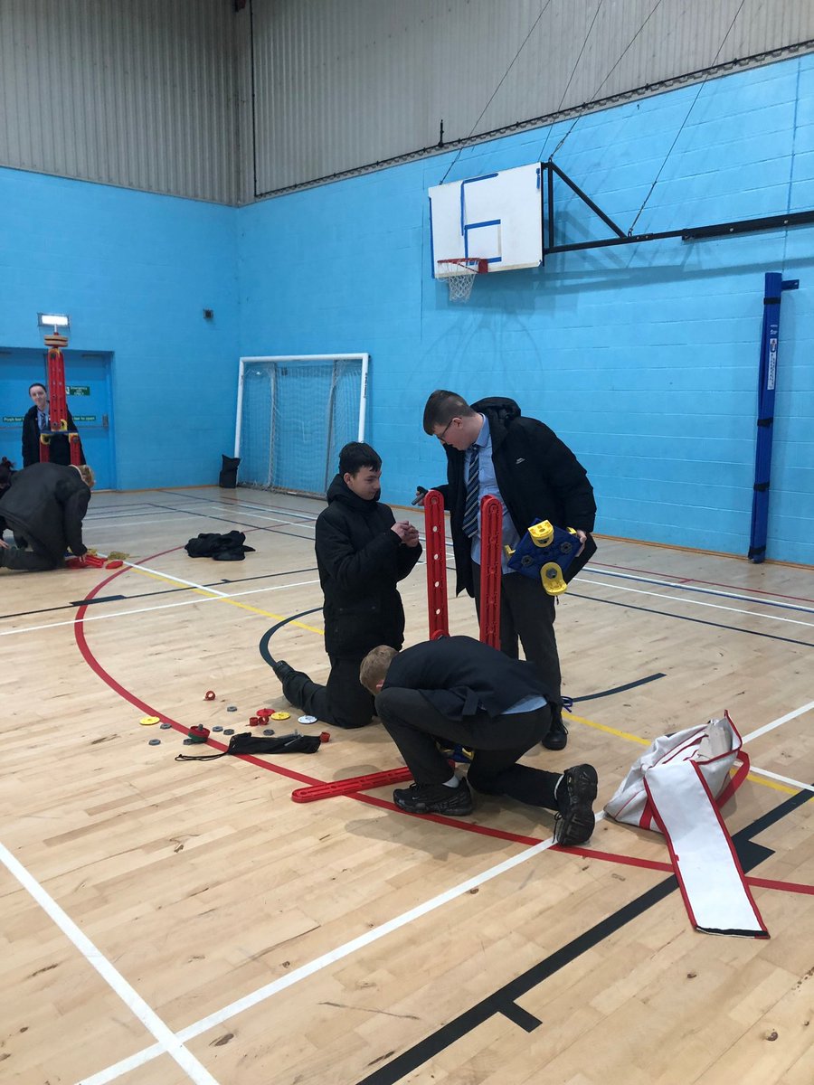 💪🏻 Navy STEM Day 💪🏻 

Students interested in Navy careers took part in a STEM day yesterday. Many skills were tested and challenged in the sports hall across the course of the day.