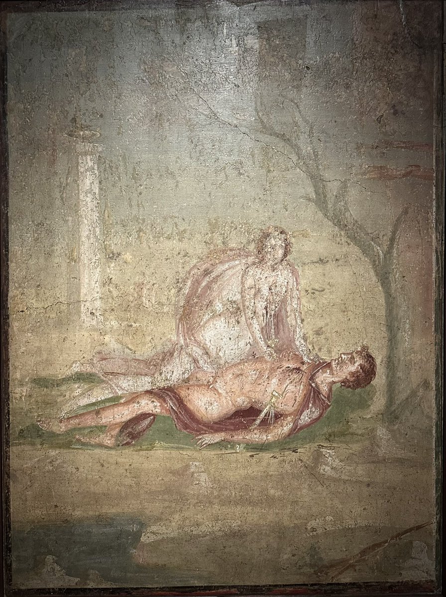 pompei79's tweet image. Four frescoes from #Pompeii that I’d never seen before, now on display in @gallerieditalia.
• a “warrior’: Casa del Naviglio.
• Apollo and Daphne: Casa Di Marco Lucrezio
• Orestes and Clytemestra: Casa Di Sirico
• Pyramus and Thisbe: Casa di Lupanare Piccolo #FrescoFriday