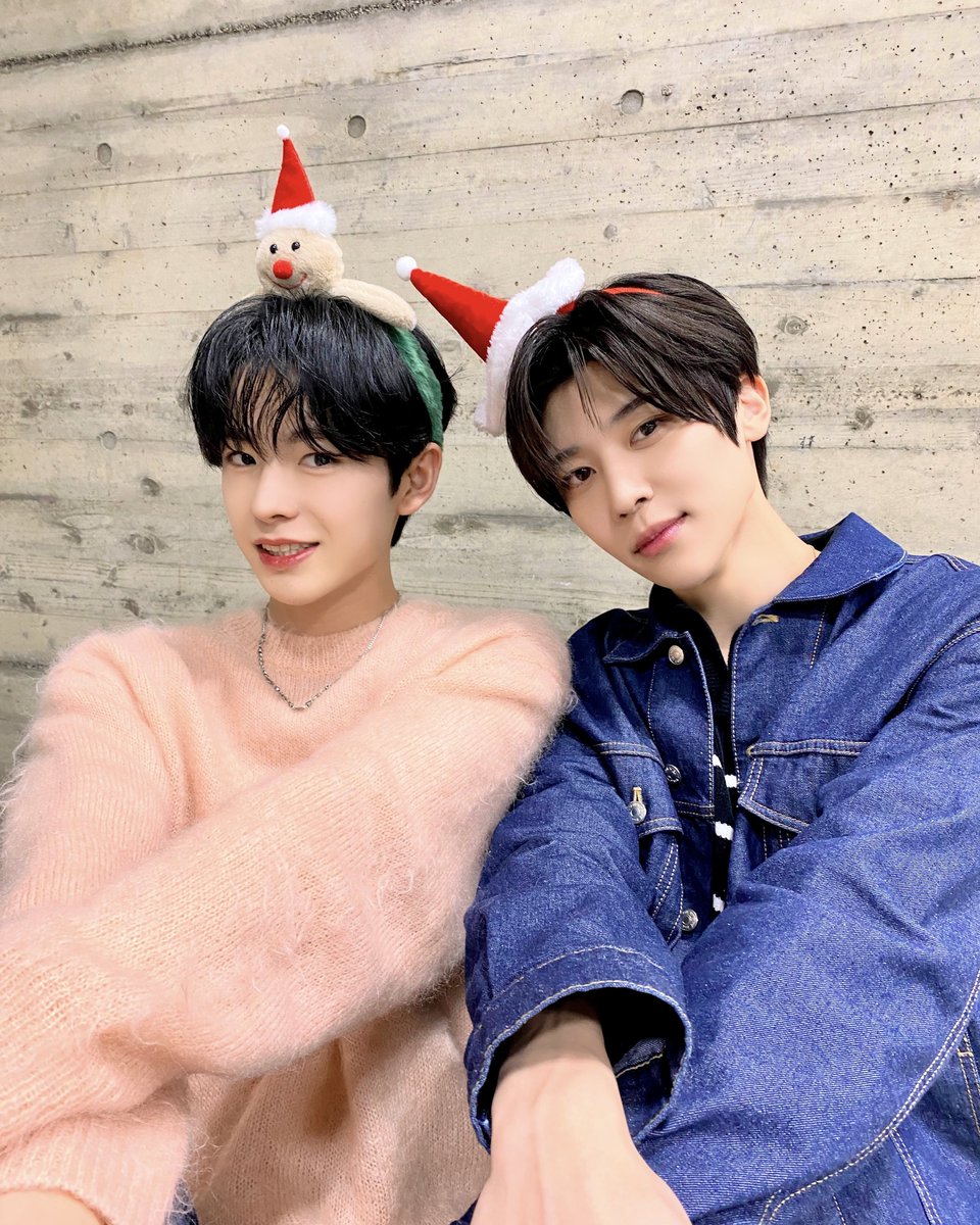 nctwishofficial's tweet image. 크리스마스 하나도 기대 안 된다

#SION #YUSHI
#시온 #유우시
#シオン #ユウシ  
#NCTWISH