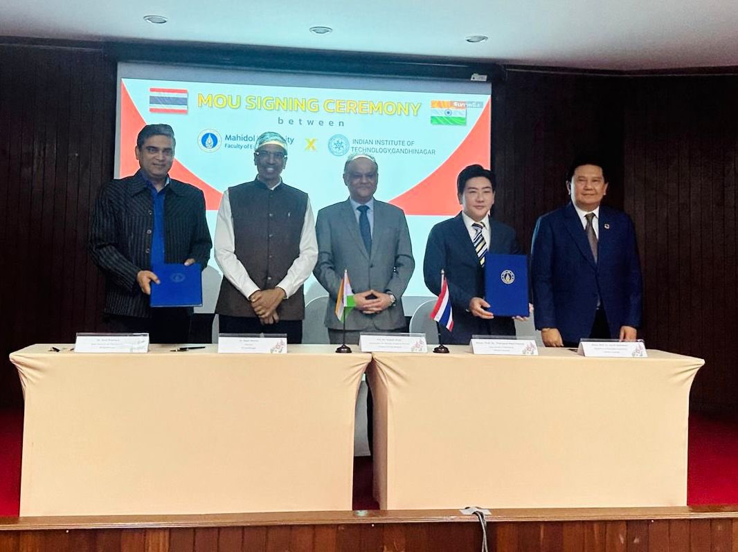 India in Thailand tweet media