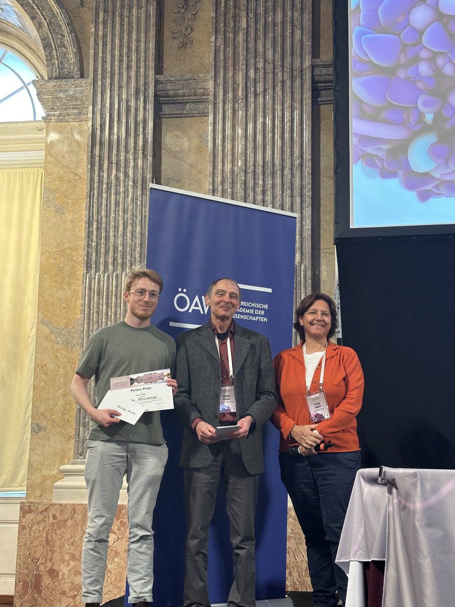 bart lambrecht (@bart_lambrecht) on Twitter photo Congrats <a href="/StijnVerwaerde/">Stijn Verwaerde</a> for getting an EMDS prize. Stay tuned for his work on alveolar macrophages and transcriptional of their identity Congrats <a href="/StijnVerwaerde/">Stijn Verwaerde</a> for getting an EMDS prize. Stay tuned for his work on alveolar macrophages and transcriptional of their identity
