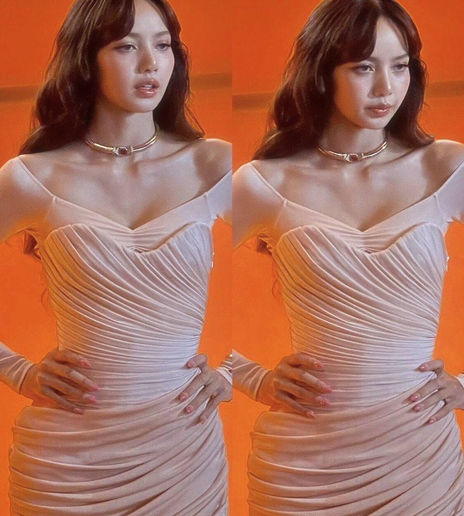 allurequinn's tweet photo. DOLL https://t.co/vsFSdHFjXN