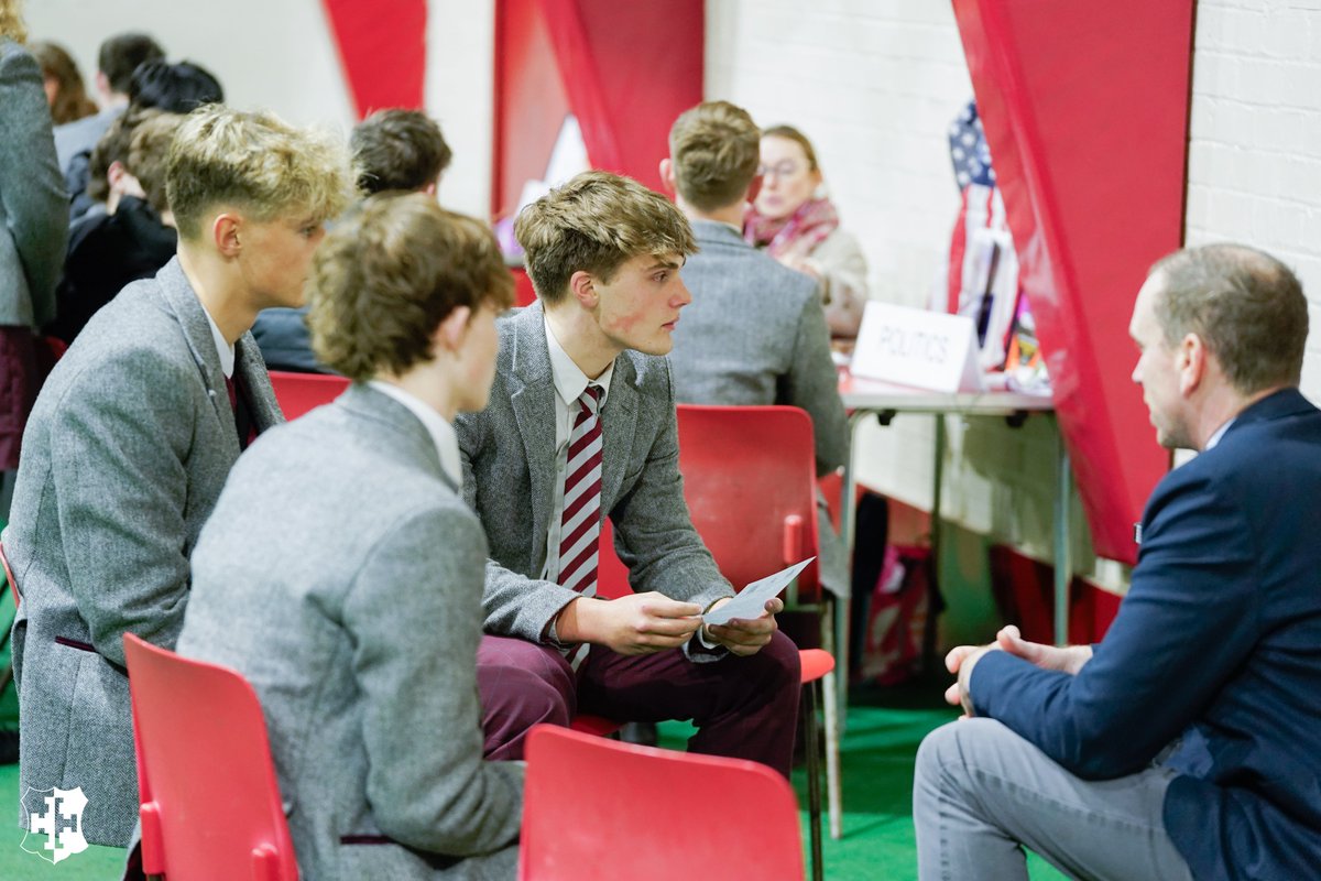 🌟 Future Ready! 🌟
Yesterday, our 5th Form students dove into the exciting world of Sixth Form at Denstone! 🎓✨ With a vibrant networking-style event, they explored the subjects on offer, asked insightful questions, and began shaping their paths for the future.

From sparking