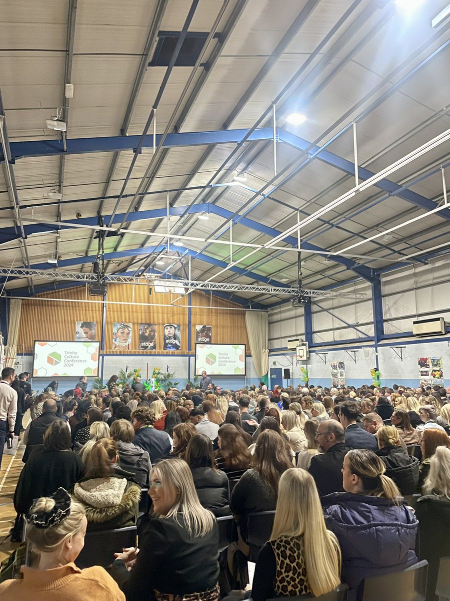 trinity_mat's tweet image. An inspiring and motivational morning, with welcomes and speeches from our very own @TrinityAcademyC Principal @MissGillinder, Executive Principal @Rob_H_Marsh and our CEO @_MGosling   

…and some much loved ‘audience participation’ thrown in!  

#TeamTrinity
