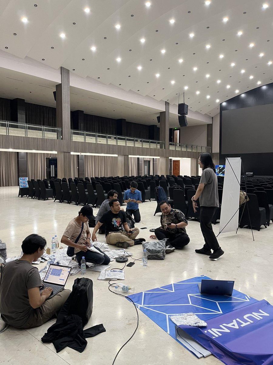 zufardhiyaulhaq's tweet image. preparing KCD Indonesia 2024