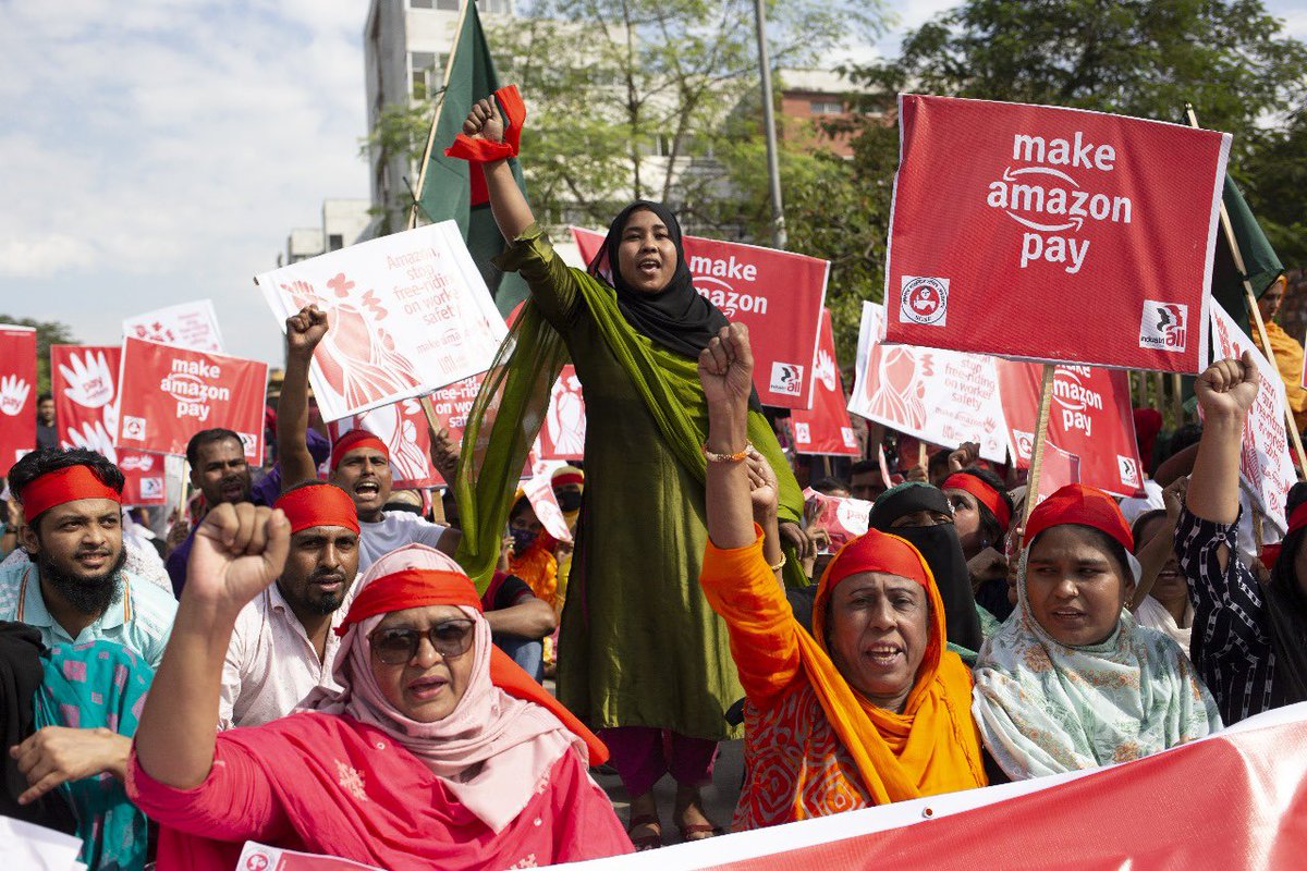 NazmaAkter73's tweet photo. On #Black Friday, union leaders in Bangladesh have taken a stand against Amazon &amp; are strongly demanding  Amazon to #signtheAccord on Fire and Building Safety, to provide a minimum wage of $200. #MakeAmazonPay
@IndustriALL_GU @ProgIntl @uniglobalunion @ituc https://t.co/TNaUh1m6zW
