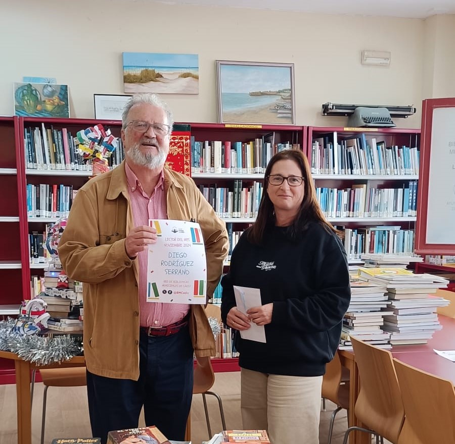 BMCadiz's tweet photo. 📚El es Diego, nuestro #LectordelMes, ella es Eva, nuestra bibliotecaria de #BiblioLaviña. Ellos son parte de nuestra #comunidadlectora, parte de #CadizCiudaddeLibro
¿Quieres ser el próximo lector o lectora del mes?
Infórmate en @bmcacadiz
@Cadiz_es https://t.co/7ju1ZyQQVs