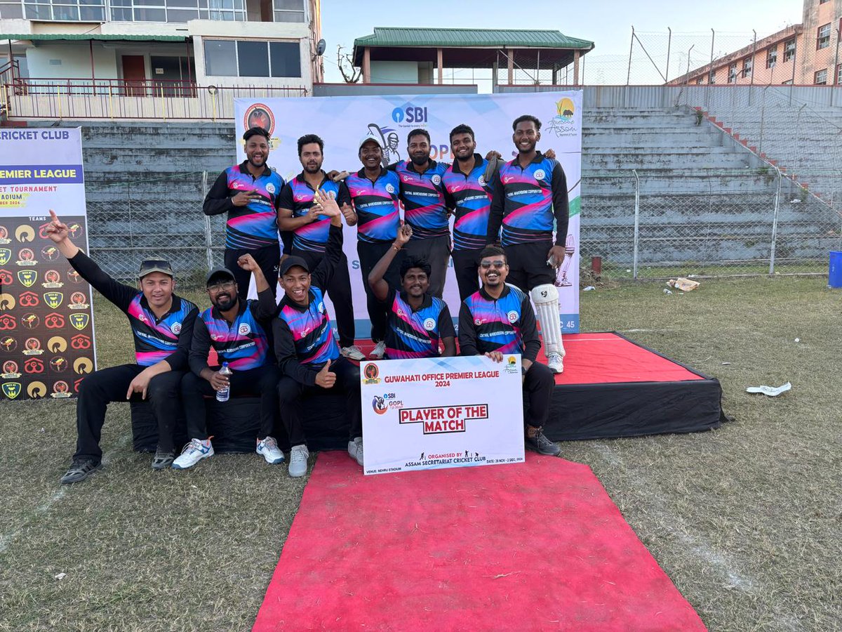 CwcGuwahati's tweet photo. 🏆 Central Warehouse Corporation - Guwahati RO is on fire! 🔥 They've won 2 matches simultaneously in Guwahati Official Premier League 24 and are now heading to the Finals on 01-12-2024!🙌
Let’s cheer them on as they aim for victory! 🏅👏 #CWC #Champions #Teamwork #OnToTheFinal https://t.co/WdpSSgUhl0