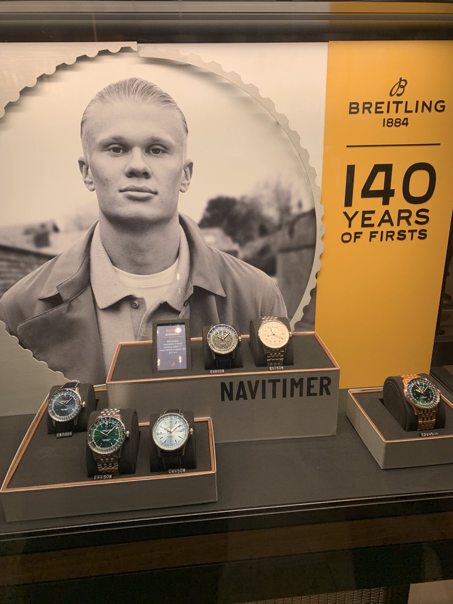 torpointboy's tweet image. Which watch brand are you advertising Tyler??
@tylerharvey_ @villa_pogue @TCFC_Official @berwynfinlay