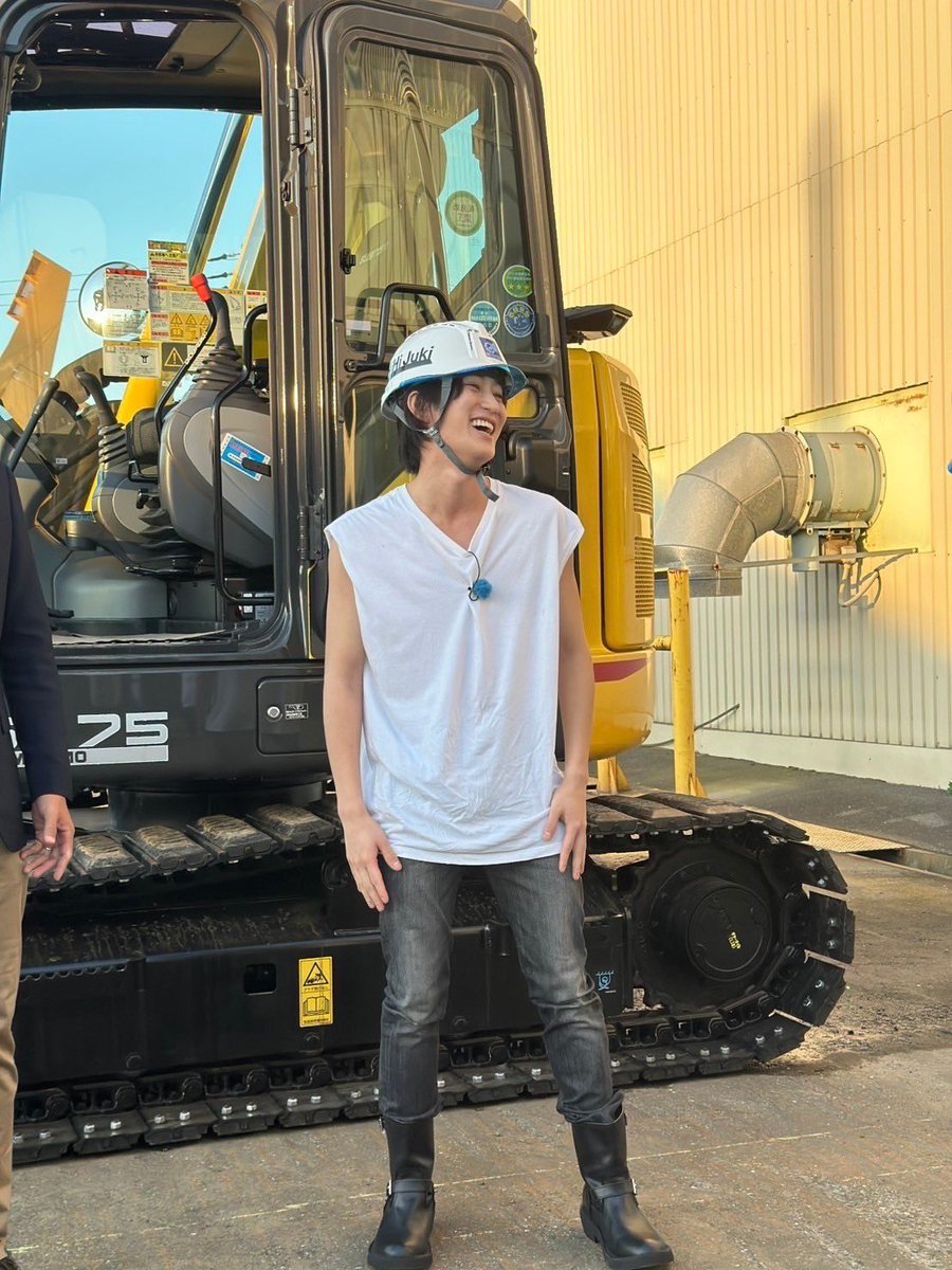 明日11月30日(土) 深夜1時25分放送!! 【#HiHiJets の #Hiしか