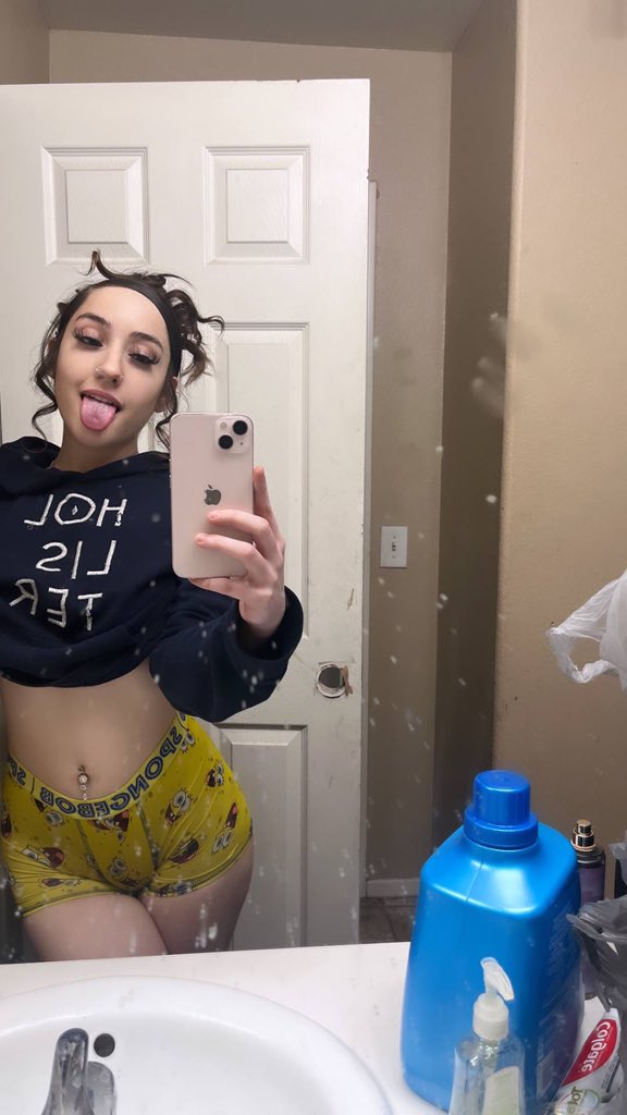 SPIRCKYSHIRLEY's tweet photo. Hmu serious buyers I don't like bullshit if you Aint interested in buying or paying for my premium menus doth bother texting me 🙏🙏😔💯 https://t.co/rHSX7Bozck