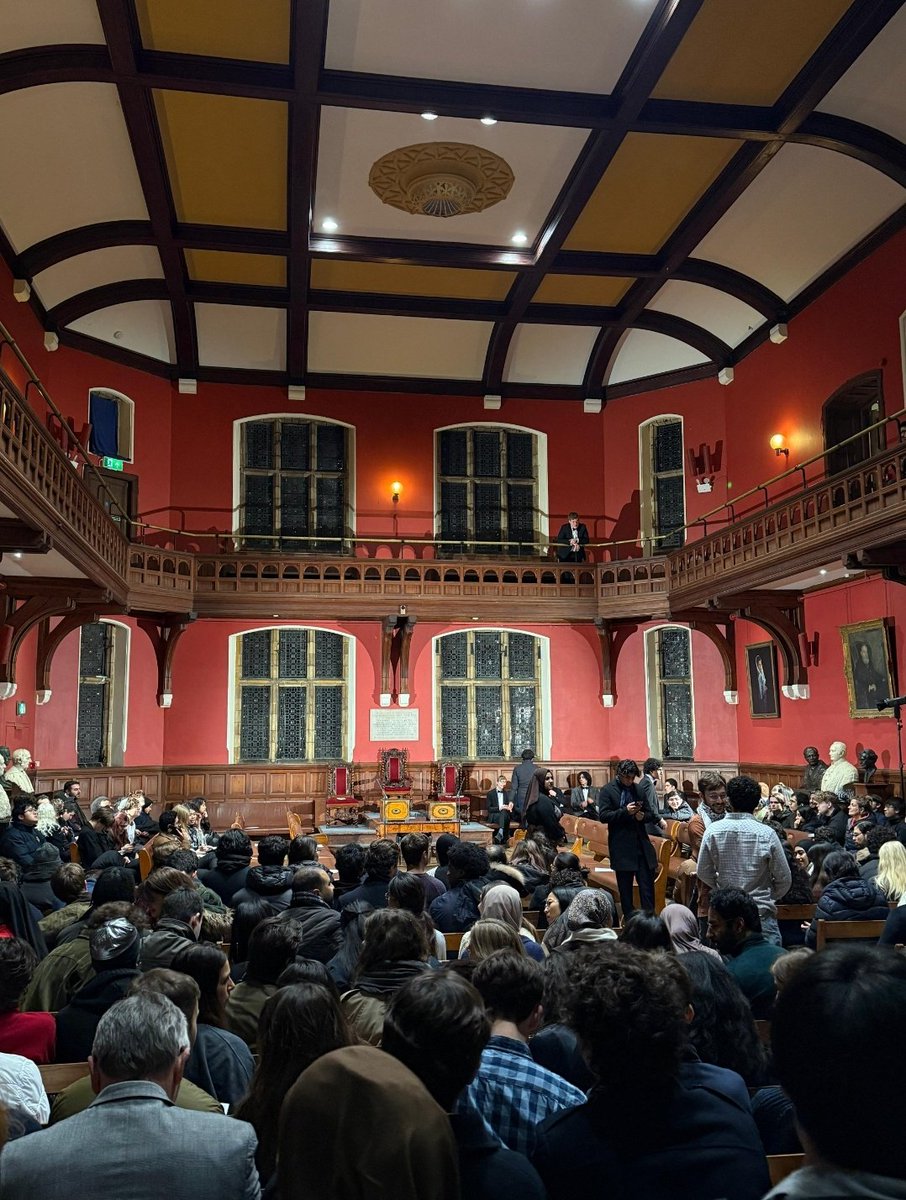 NEW: The Oxford Union has voted that "Israel is an apartheid state responsible for genocide" by an overwhelming majority of 278 to 59