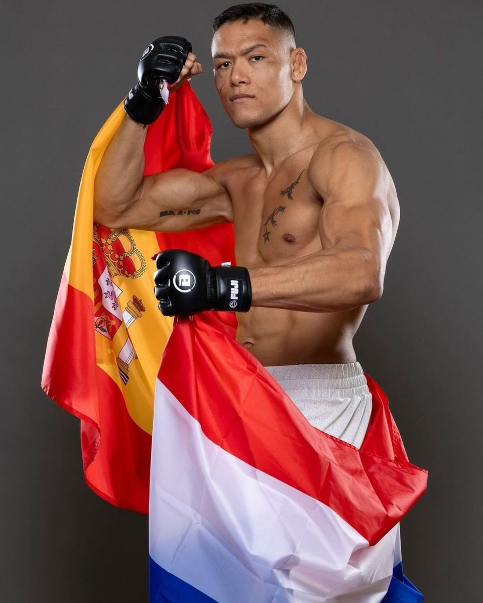 What a way to start the #PFLChampionship fight card! 
Costello Van Steenis winner by murder 💀

#PFLWorldChampionship #PFL #PFLMMA #MMA #WMMA #Riyadh #SaudiArabia #نصنع_التاريخ #السعودية  #نهائيات_بطولة_PFL #أبطال_PFLMENA24 #PFLMENA