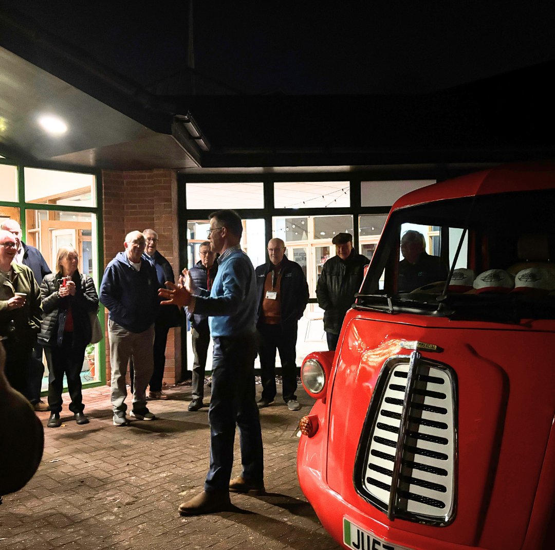 MorrisComm's tweet photo. It was a pleasure to share the Morris Commercial and #MorrisJE journey with our local IAM group in Worcester earlier this week. Thank you @IAMWorcs
https://t.co/jiZmc87lsz
#driving #learning #automotive #newdrivers @IAMRoadSmart https://t.co/09keh9O71S