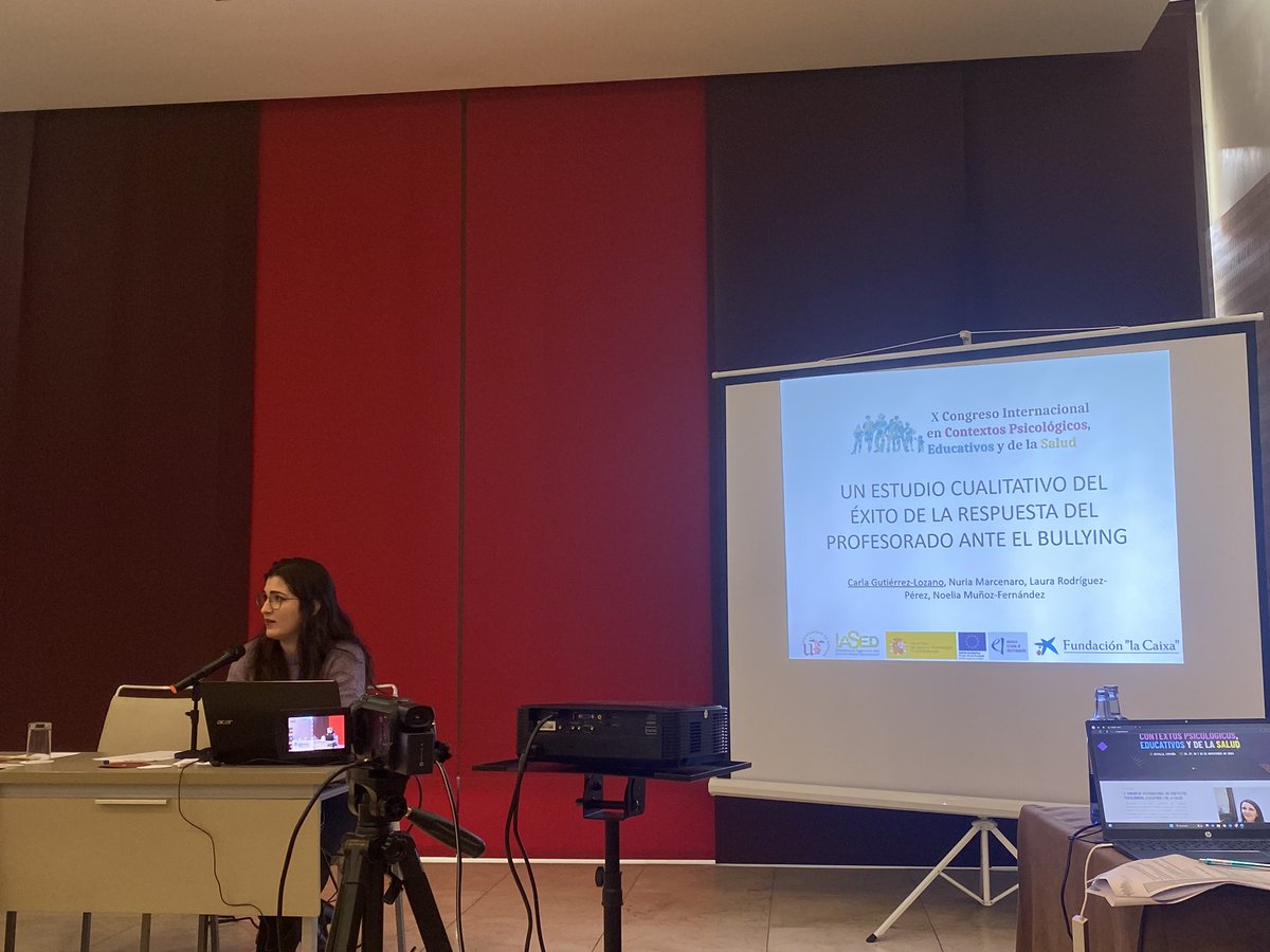 Seguimos en #CICE2024 ✨📊

<a href="/Cargutloz/">Carla Gutiérrez Lozano</a> ha presentado los resultados del estudio cualitativo sobre el éxito de la respuesta del profesorado ante el #bullying 👩🏻‍🏫🧑🏽‍🏫

<a href="/congresocice/">CICE 2026</a> <a href="/unisevilla/">Universidad de Sevilla</a>