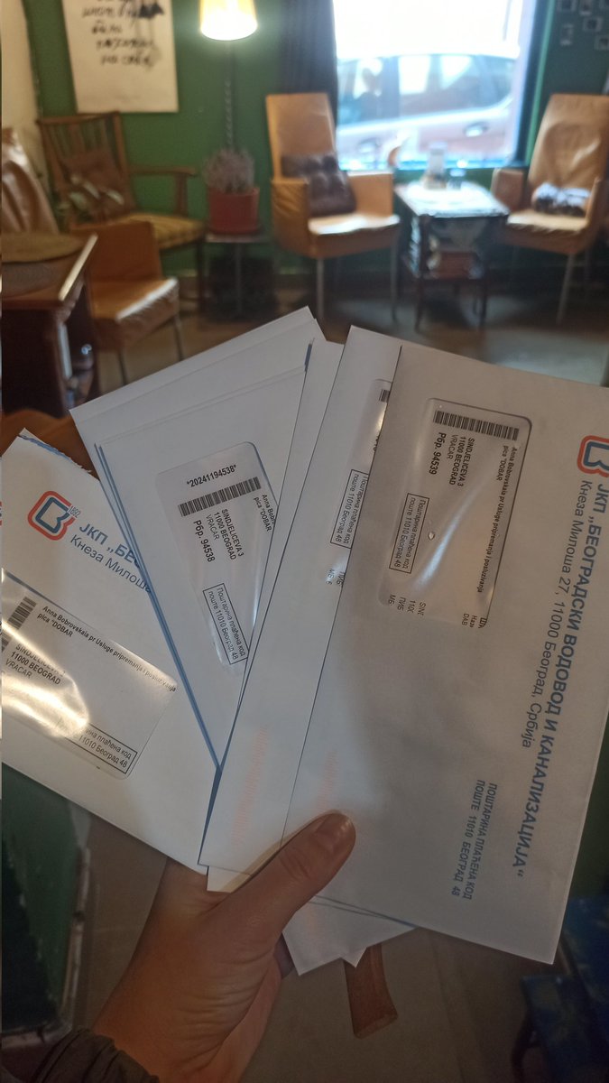 когда заключил контракт с водоводом и он прислал платежей сразу за весь год со сроком оплаты в 6 дней (тут больше 1к евро)