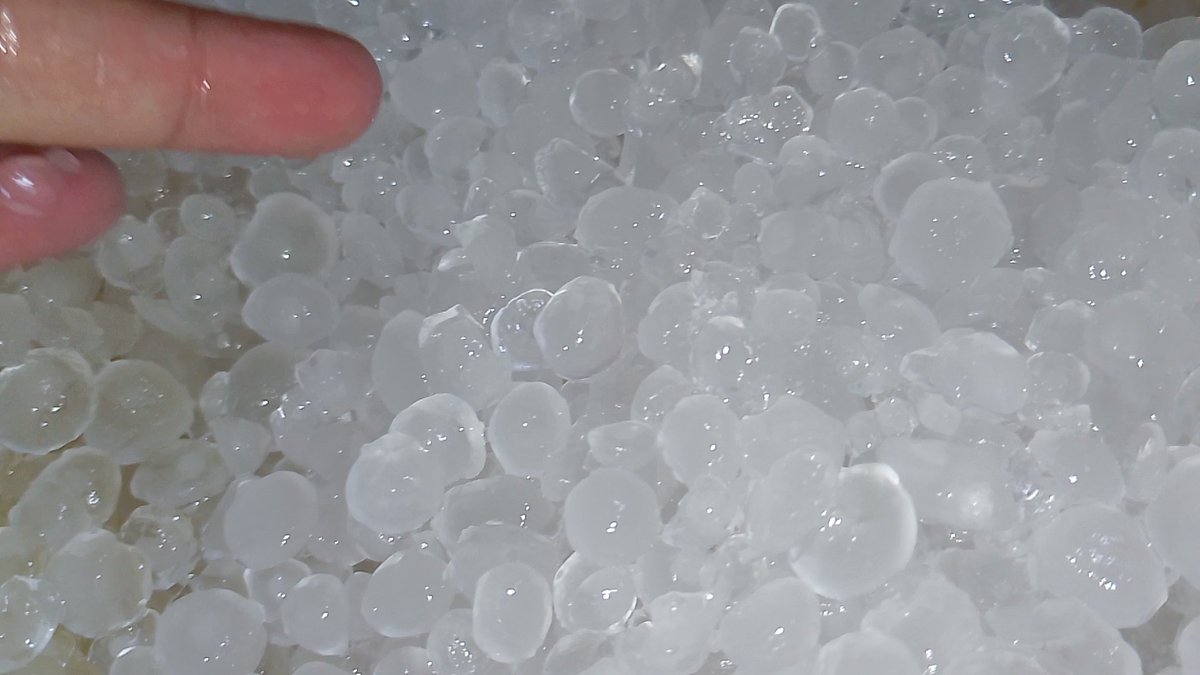 PricoRUIZ's tweet photo. @todonoticias tiempo loco se nublo, llovió. 40minutos aprox y luego estaba estrellado el cielo 🤔🤔🤔 https://t.co/ylzEWHkjFX