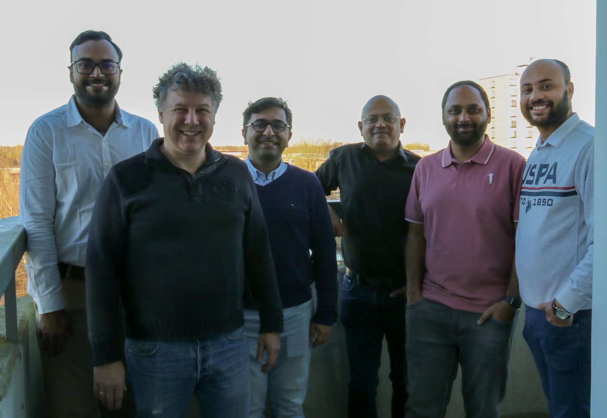 Rolf_Drechsler's tweet image. Great meeting in #Bremen with many interesting discussions on #LogicInMemory, #LogicSysnthesis, #MAGIC and many more
@agra_uni_bremen @DSC_unibremen @DFKI