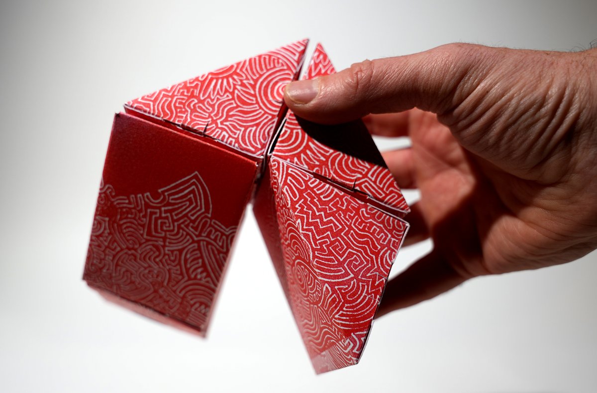 Kaleider tweet media