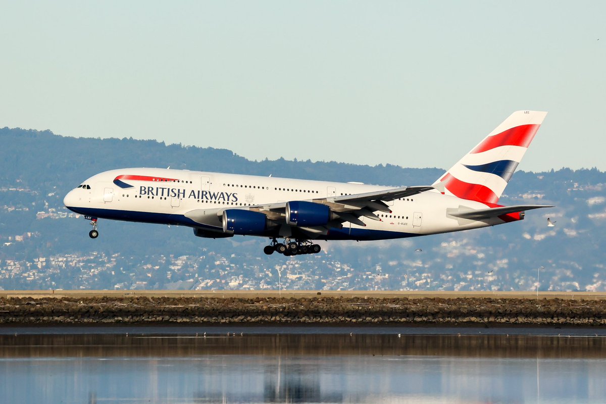 AvGeekDUS tweet media