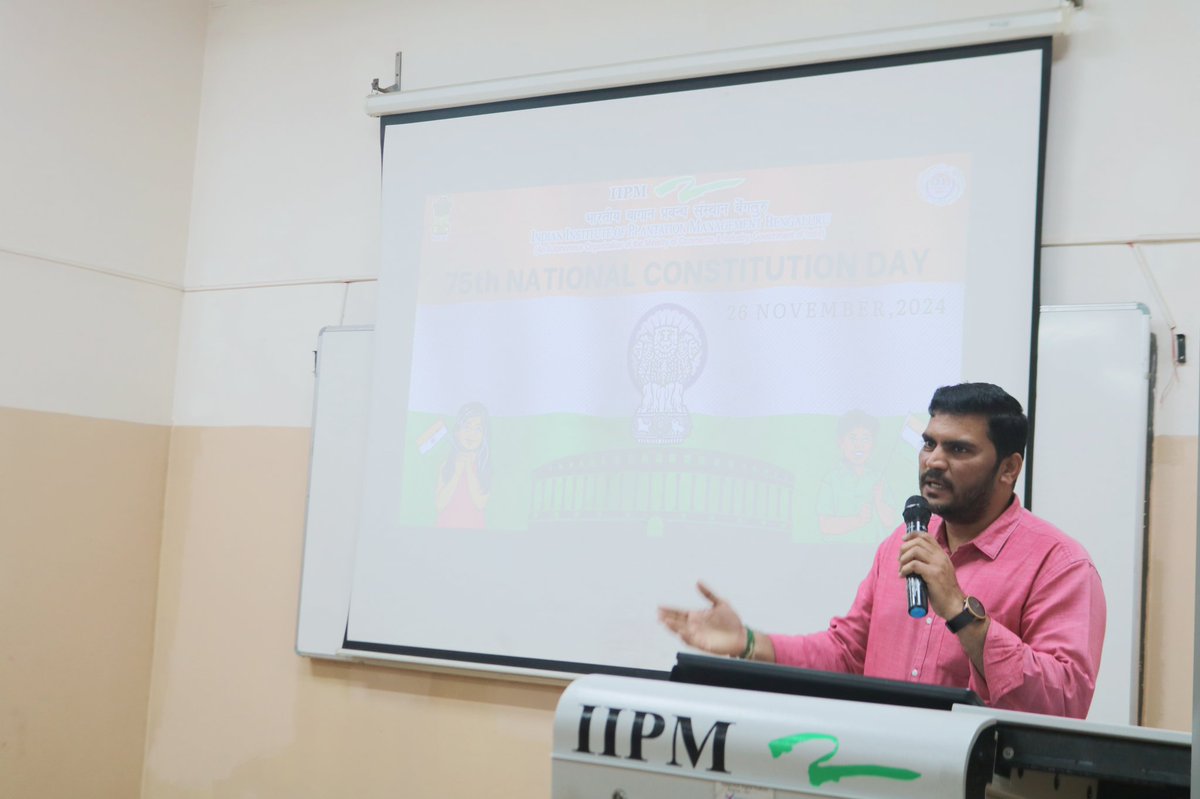 iipm_bangalore's tweet photo. IIPMB celebrated Constitution Day on Nov 26, 2024, with a speech by Prof. John Mano Raj, followed by debates, quizzes, and more. The day highlighted justice, equality, liberty, and fraternity—core values of our Constitution.
#IIPMB #ConstitutionDay #Justice #Equality #Liberty https://t.co/tdxZIFISqr