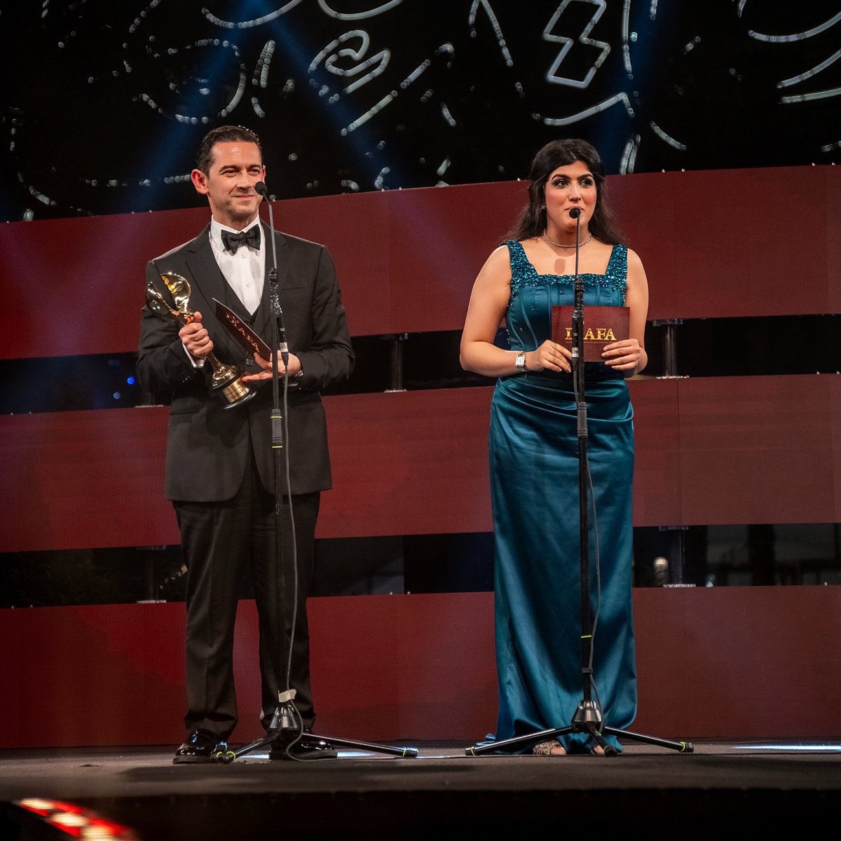 Ndigitec's tweet image. Yesterday&apos;s @diafaofficial 2024  was truly exceptional! 💫 NDIGITEC CEO Vatche Kavlakian presented the DIAFA award to the talented Mariam Al Hosani alongside Sarah Milad. 🌟

As official printing partners, NDIGITEC &amp;amp; Dubaiprint.com will forever cherish the memories made.