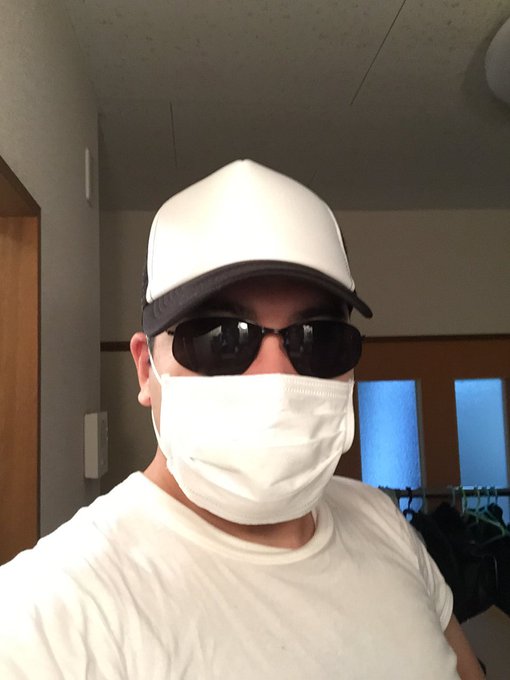 #イラストと描いた人('◑ω◐`) 