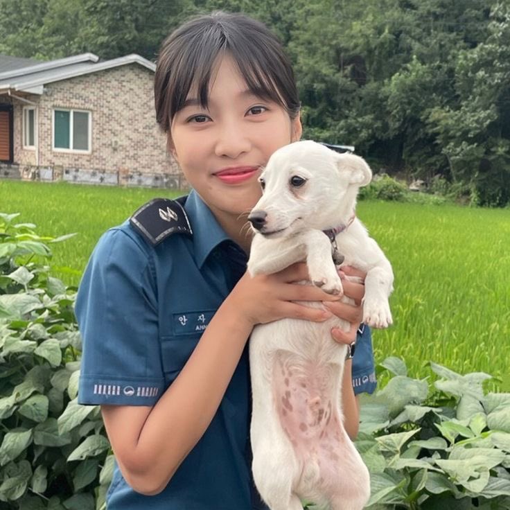 SFT04WONYOUNG's tweet photo. @TAMANBINTANGG Happy children’s &amp; teacher’s day everyone. Together, we create a world where learning, growth, and kindness thrive. 🥳🩷 https://t.co/kWGLPsUJEr