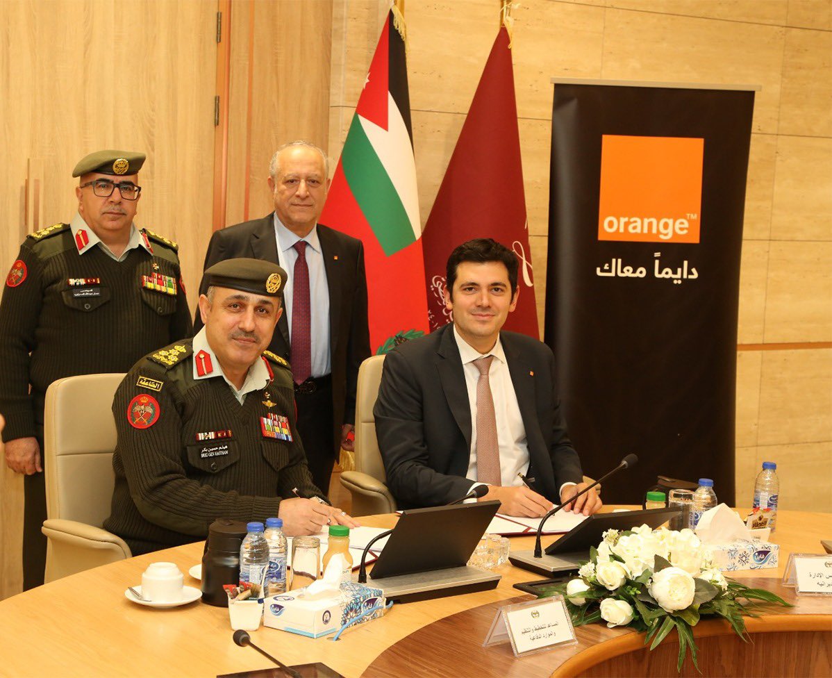 Honored to sign a key agreement with <a href="/ArmedForcesJO/">Jordan Armed Forces</a>, extending our 14-year partnership. Proud that <a href="/orangeJo/">Orange Jordan</a> continues to support Jordan’s digital transformation &amp; provides cutting edge mobile services to those who serve &amp; protect the kingdom.#Partnership #OrangeJordan #JAF