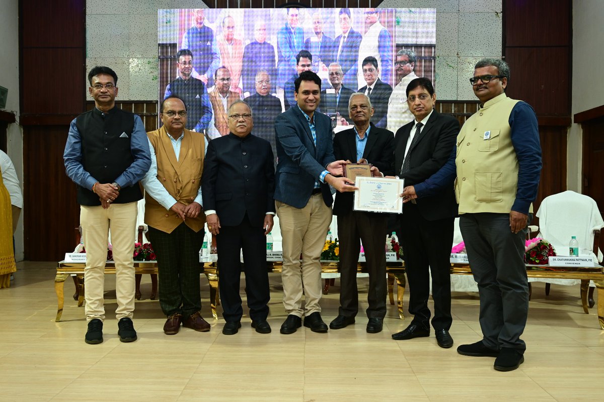 IEI_Kolkata's tweet photo. 🌟 Glimpses of 39th National Convention of Chemical Engineers, 9-10 Nov, 2024, Bhubaneswar. 🌟
#ieindia #ieiodisha #indianengineers https://t.co/1xKsPK1IDI