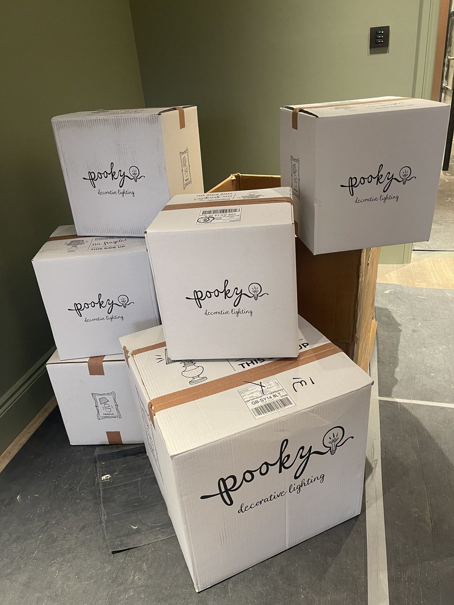 SolutionsEM's tweet image. Nice delivery today …. Light fittings from pooky @pookylighting @secondedfixing @electrical