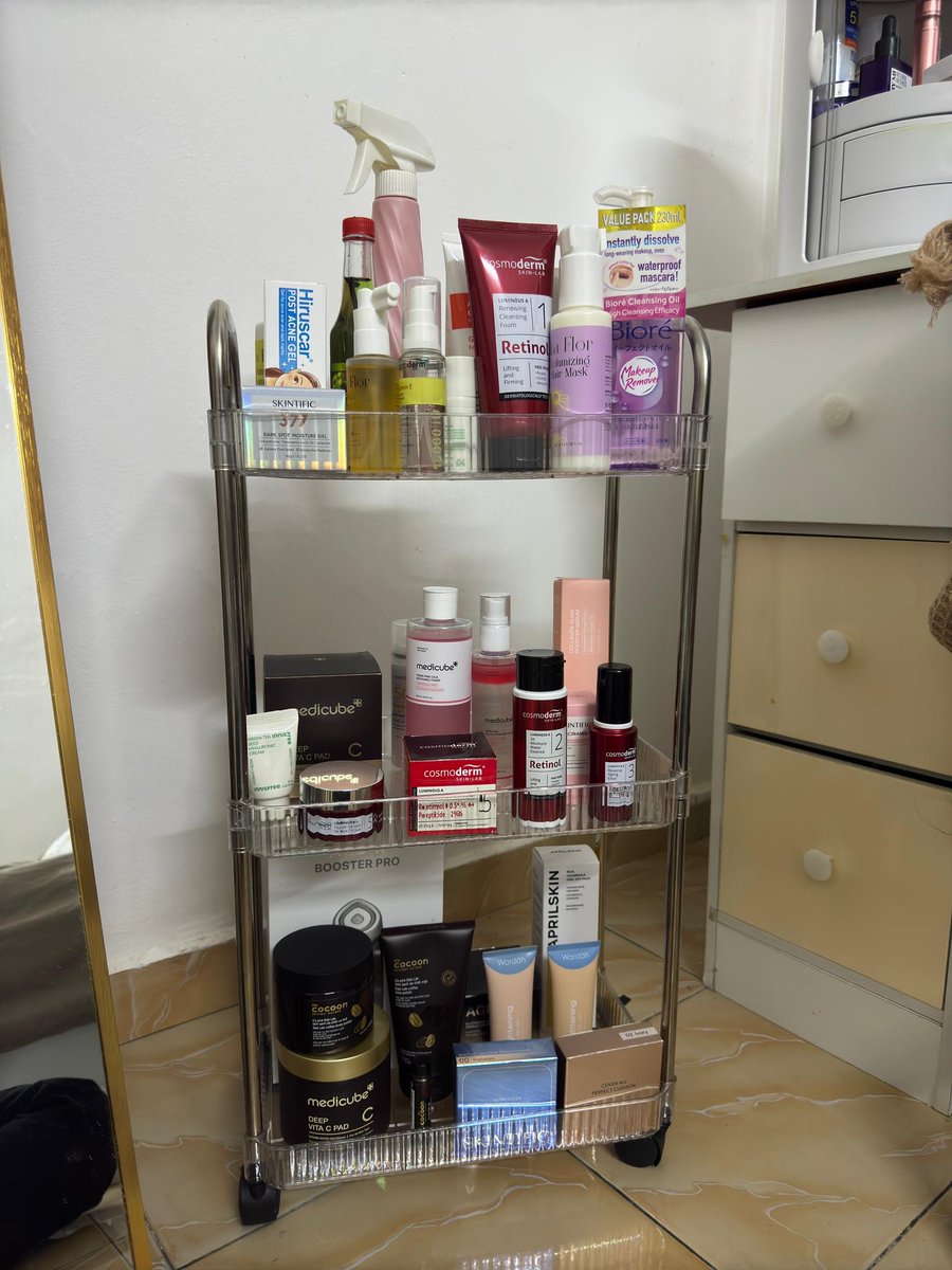 Masuk drugstore tak tahu nak beli apa ? As someone yang ada 2 rack skincare  @ bodycare here i nak suggest benda best dekat korang ✨️

---