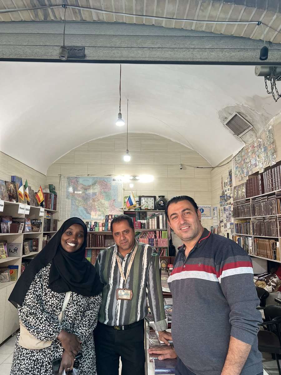 Kashan 🇮🇷

#iran #kashan #tradition #viral #viral2024 #Iranian #iranttb #🇮🇷 #travel