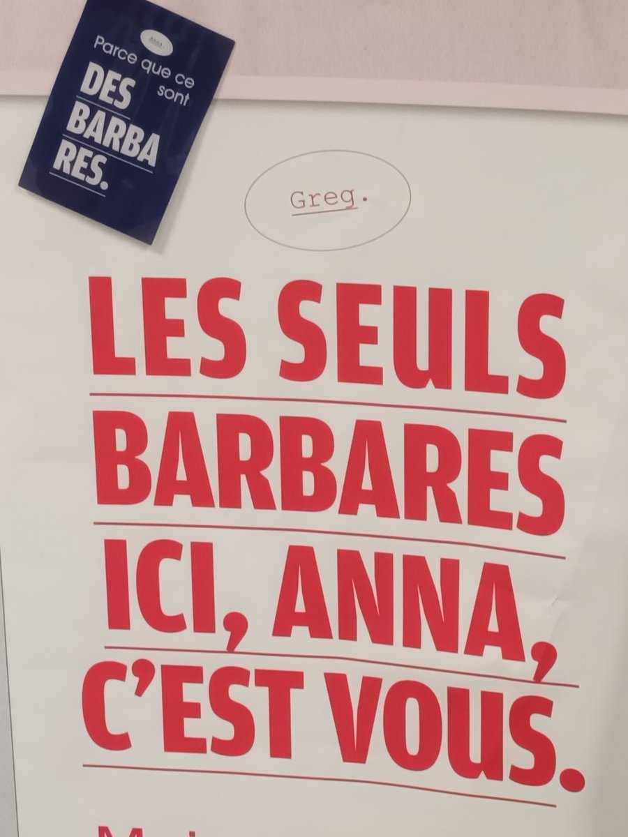 Des M1 master MEEF de St-Brieuc <a href="/INSPE_Bretagne/">INSPÉ de Bretagne</a> ont expérimenté le dispositif KiLLT en présence d'O. Letellier, de son équipe du Théâtre des Tréteaux de France en résidence à Guingamp, une performance autour d'une pièce questionnant les valeurs humanistes au travers un huis-clos.
