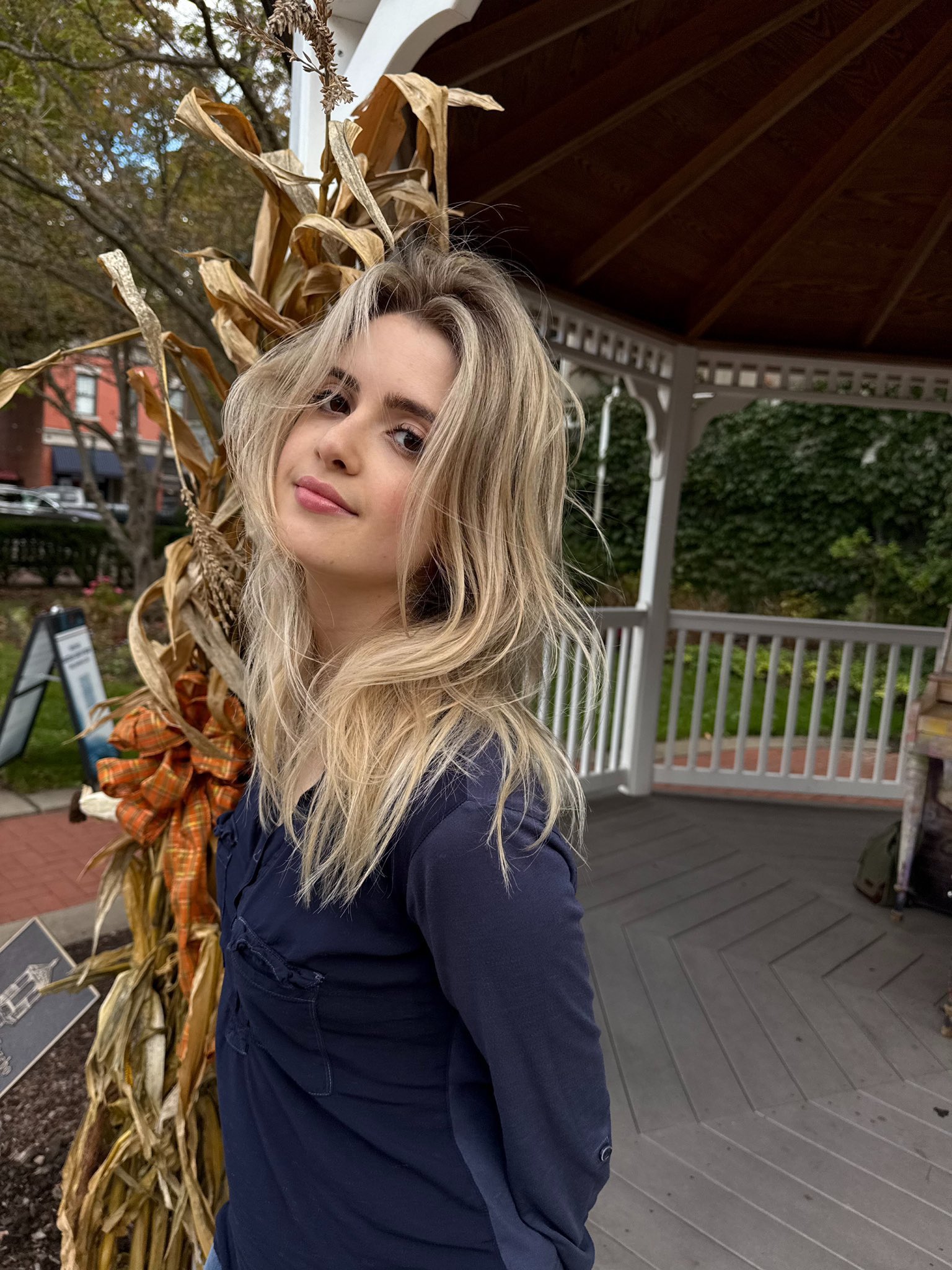 Laura Marano Japan (@LOLauraJP) / X