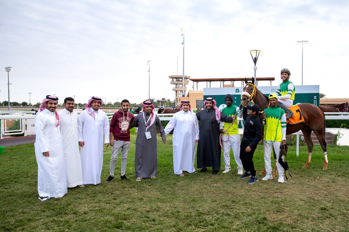 نتيجة الشوط الـ 3 الحفل ( 59 ) 

◻️الفائز : ابن المهلب
◻️المالك : محمد سعيد محمد الودعاني 
◻️المدرب : عبدالرحمن العتيبي
◻️الخيال : فواز وناس
◻️المسافة : 1200م 

#نادي_سباقات_الخيل 🐎