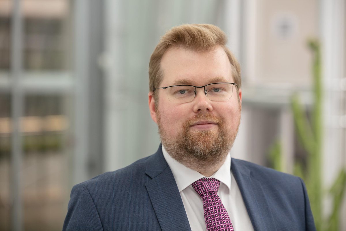 ➡️ Majandus küll ei kasva veel, aga suurem langus on jäänud minevikku. 

📊 Kolmandas kvartalis kahanes SKP Statistikaameti andmetel aastavõrdluses 0,7% ja jäi kvartalivõrdluses eelmise kvartali tasemele. Languse põhjustas eelkõige tarbimise ja investeeringute vähenemine. 

🚜