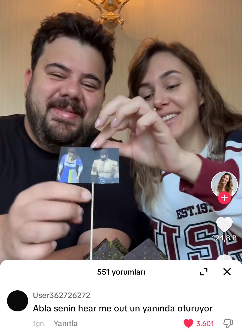 AHSJSJSJSDDKMDMDKANSNDNANDNDN