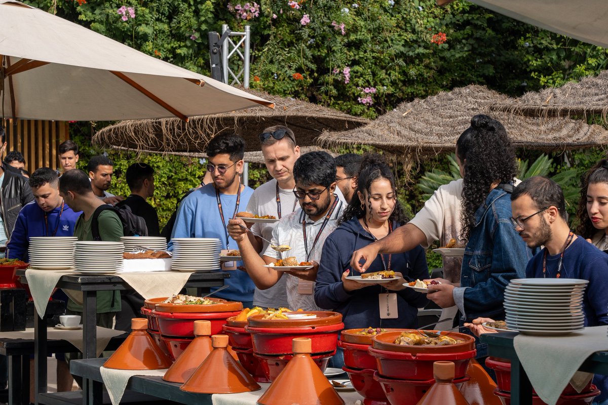 React Paris Conf' -by- BeJS tweet media