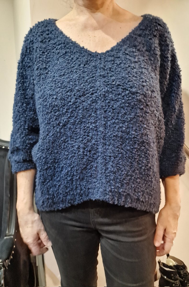 FlorenceAndCoSH's tweet photo. New in 😍 This Alicia Knit is £25 and we have a wide variety of colours to offer you! Already selling fast so don't hesitate. #Shrewsbury #jumper #womenswear #knitwear https://t.co/4BlRZR54U1