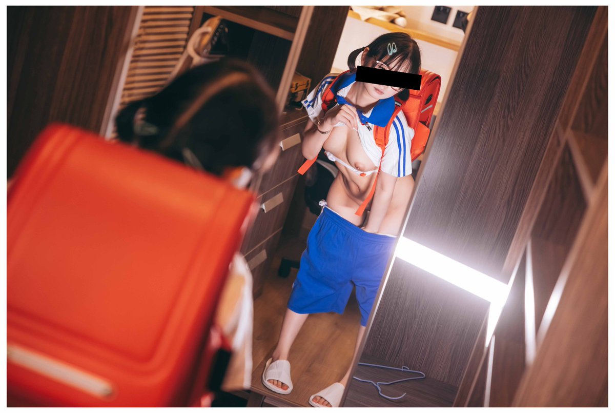 福利姬Greedcrows分享的黄推图片2 - 网红私拍内容