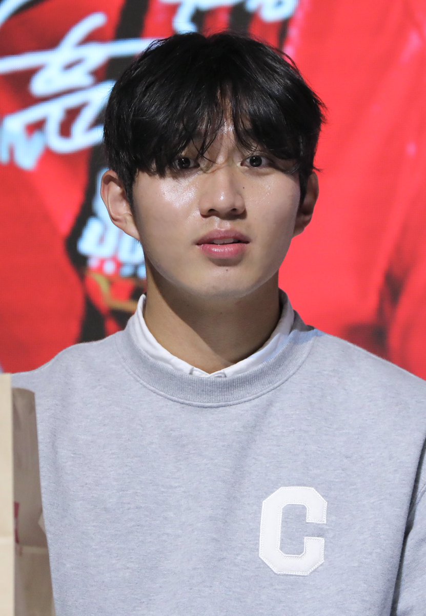 오늘의 #박성훈 예쁨