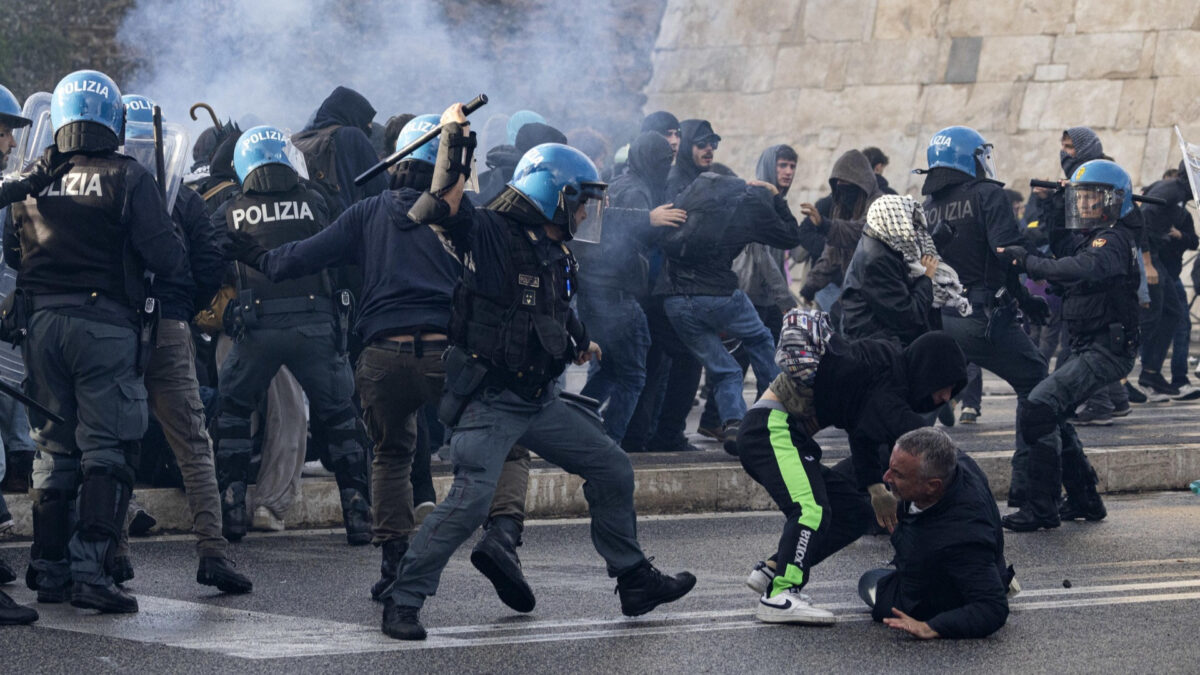 GPI_1948's tweet photo. @amnestyitalia esprime "profonde preoccupazioni per le violazioni dei diritti umani, compresi i #diritti alla libertà di espressione e di riunione pacifica, avvenute prima e durante la #manifestazione nazionale per la #Palestina tenutasi a #Roma il 5 ottobre 2024". https://t.co/AucjWZ4dTk