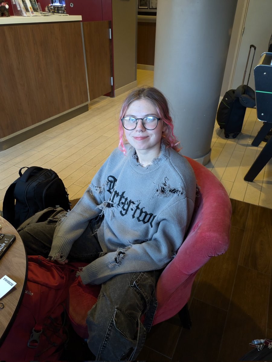 Mrs Thomas tweet media